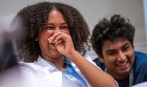 SBC-Oxford-college-student-smiling-laughing-in-summer-school-lesson